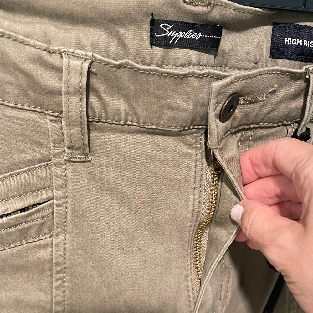 High Rise Pants - Picture 5 of 10